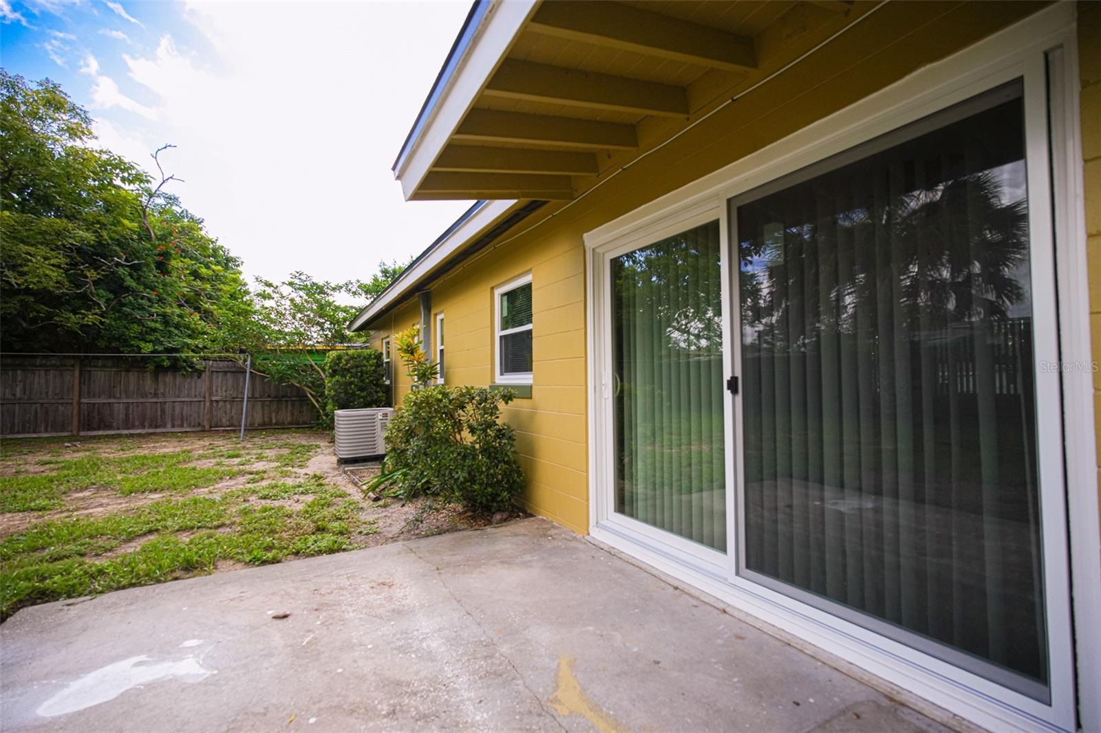 Image 18 of 42 For 6227 Melbourne Avenue