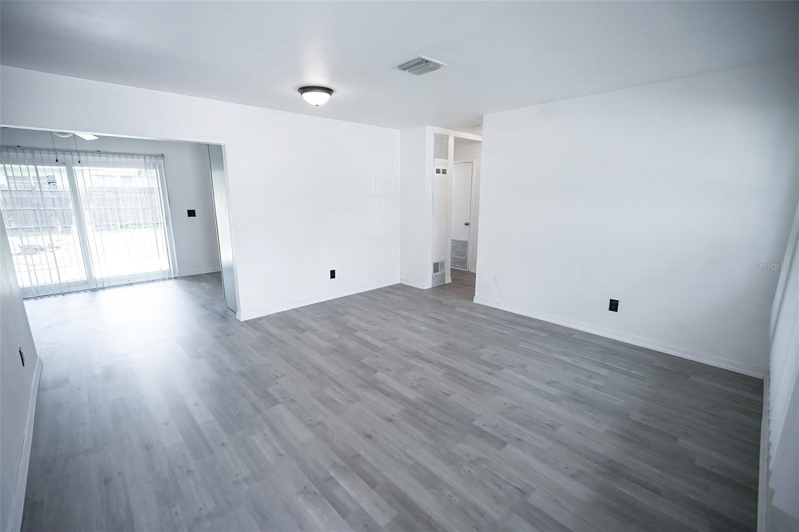 Image 21 of 42 For 6227 Melbourne Avenue