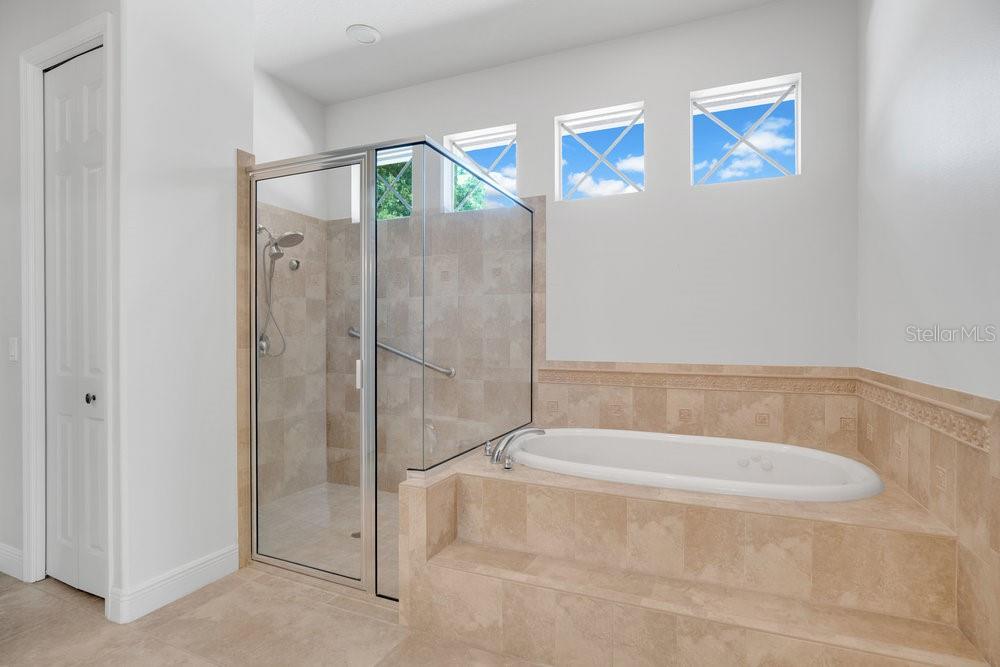 Image 20 of 53 For 105 Hallstrom Court