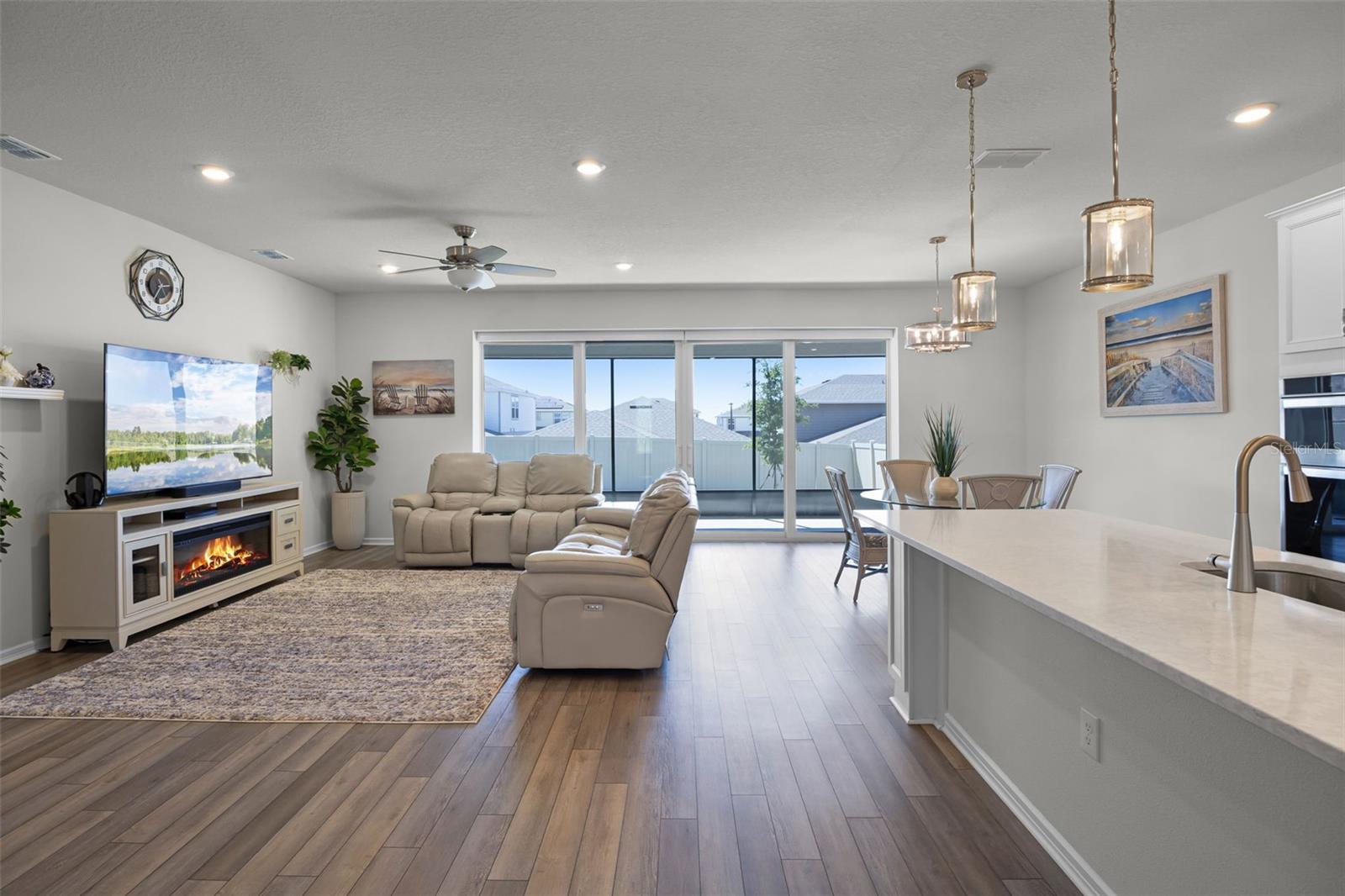 Image 7 of 61 For 7649 Ragusa Way