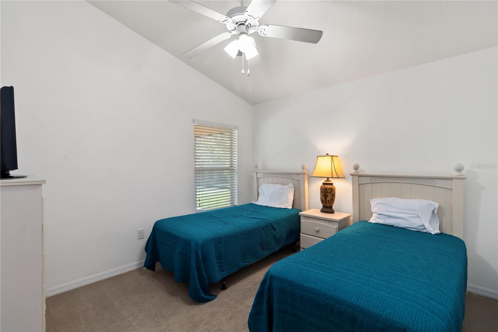 Image 18 of 37 For 814 Orange Cosmos Boulevard