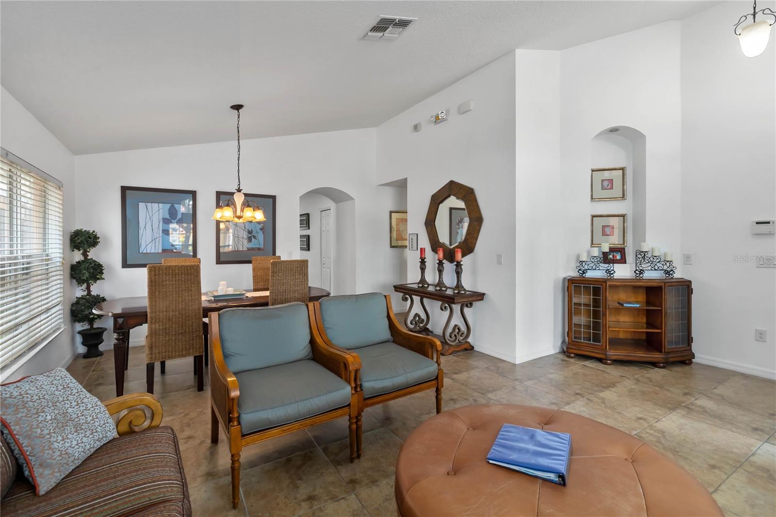 Image 6 of 37 For 814 Orange Cosmos Boulevard