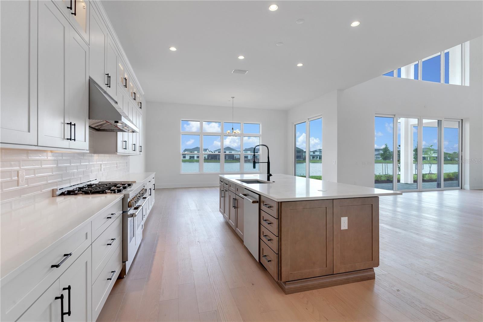 Image 18 of 84 For 9760 Laurel Berry Drive