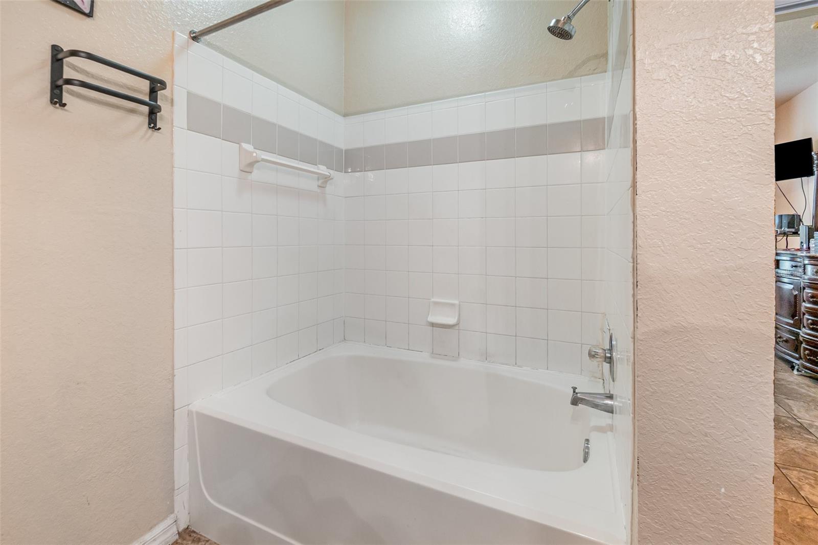 Image 12 of 18 For 5526 Pga Boulevard 4927