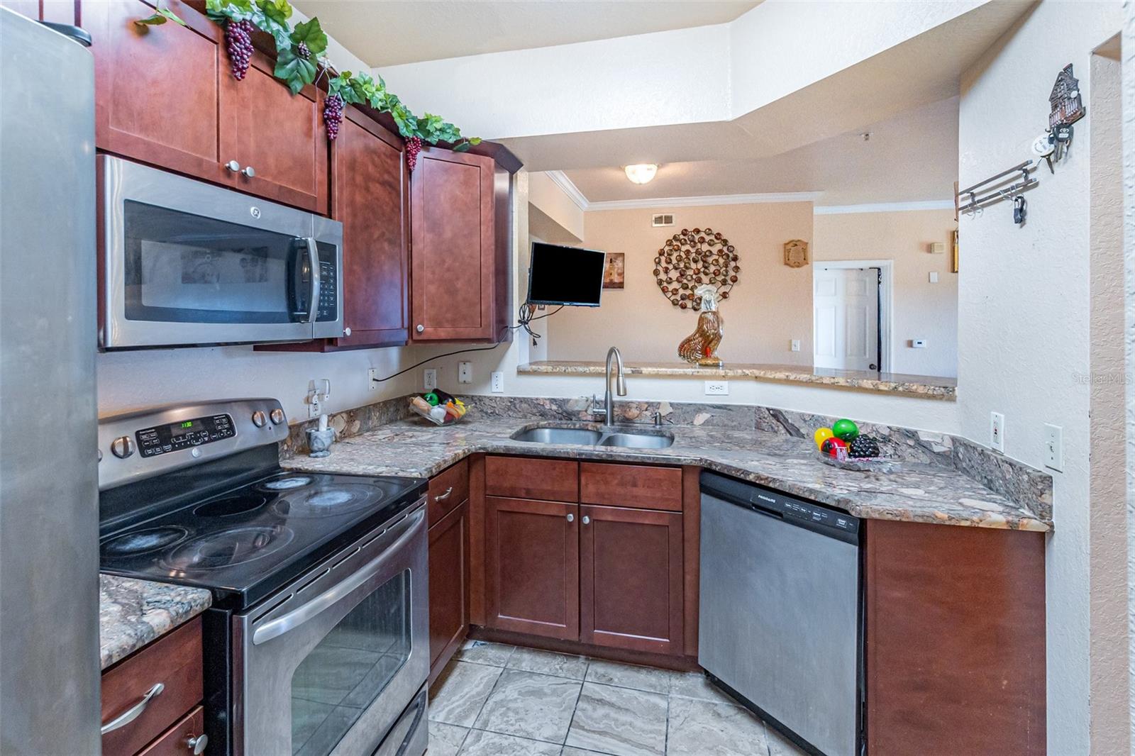 Image 3 of 18 For 5526 Pga Boulevard 4927