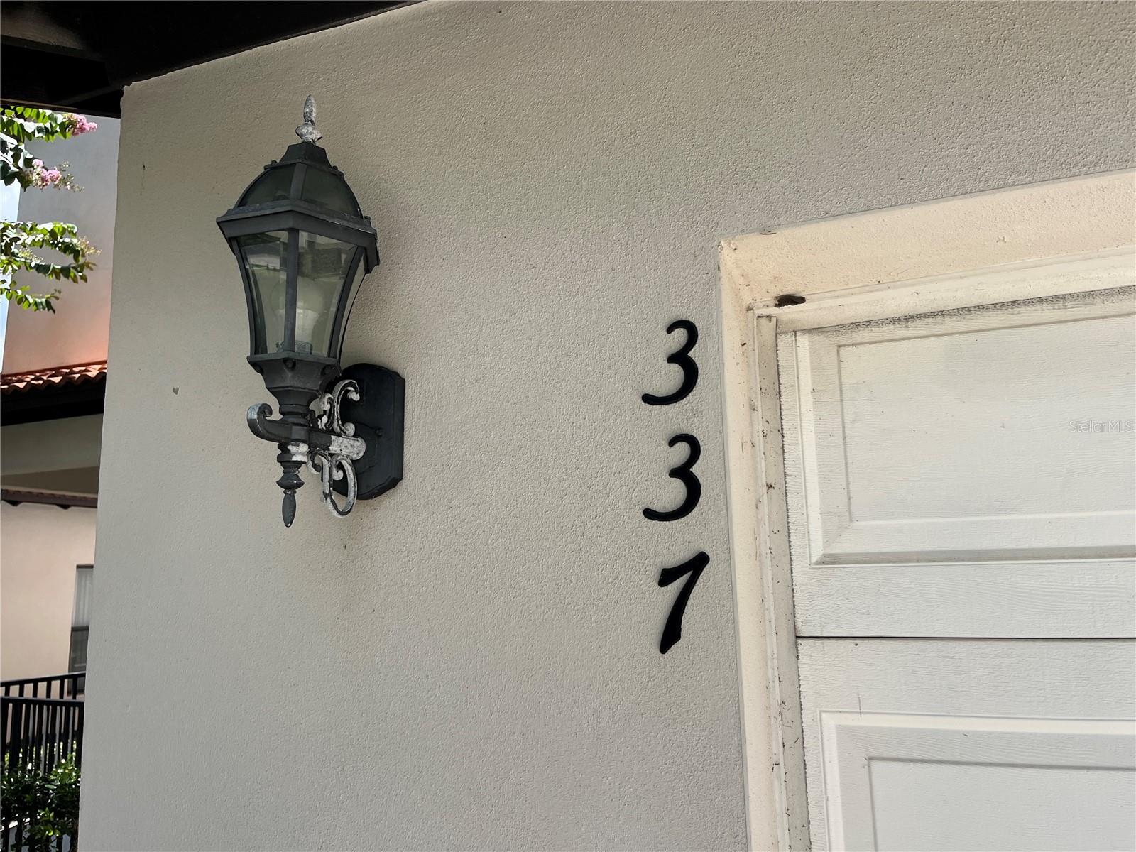 Image 4 of 68 For 337 Summer Place Loop