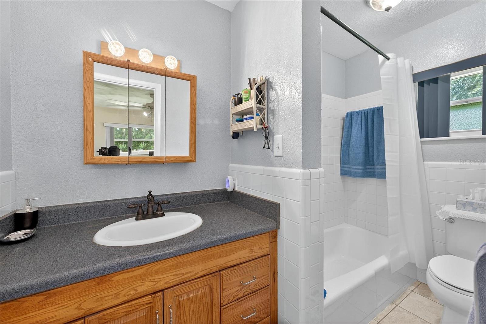 Image 33 of 90 For 2710 Westside Drive