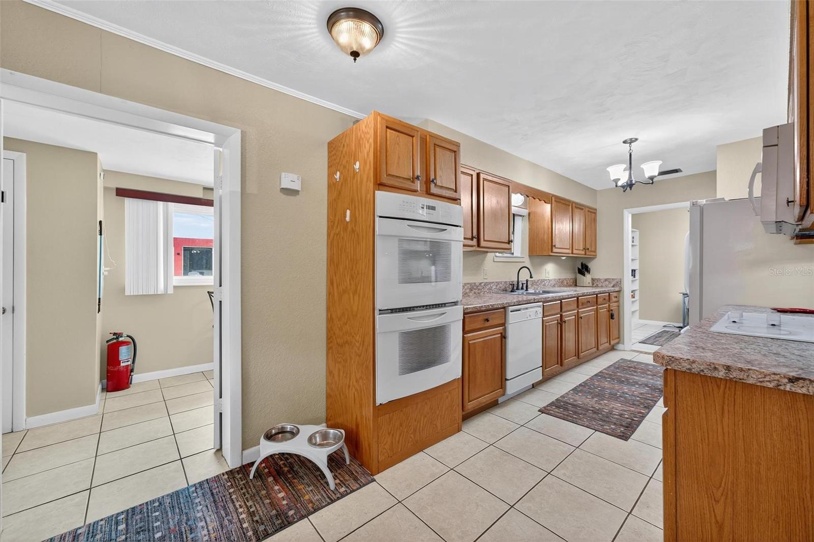 Image 42 of 90 For 2710 Westside Drive