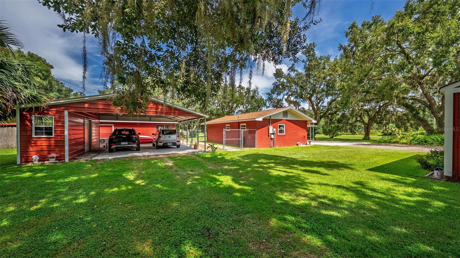 Image 63 of 90 For 2710 Westside Drive