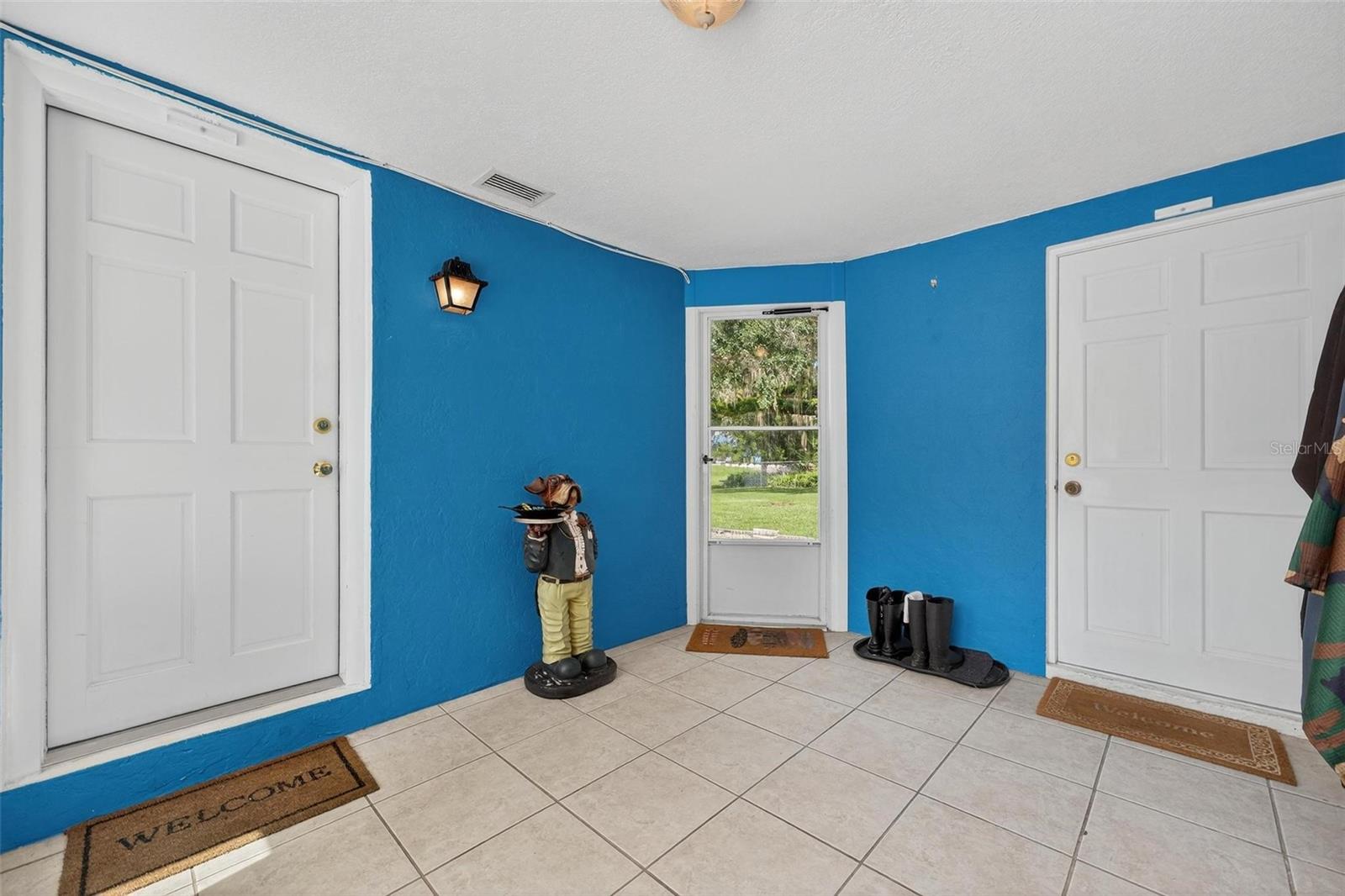 Image 7 of 90 For 2710 Westside Drive