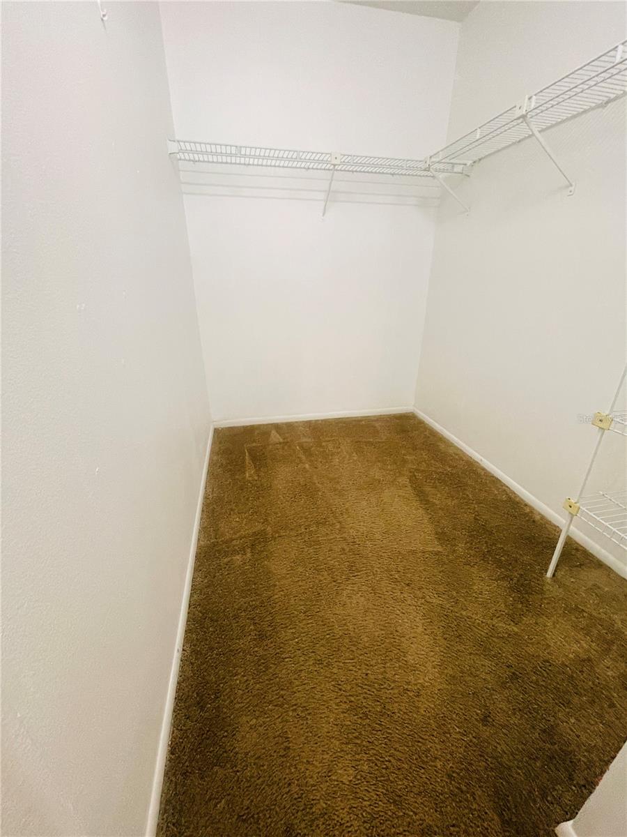 Image 12 of 22 For 3124 Semoran Boulevard 206