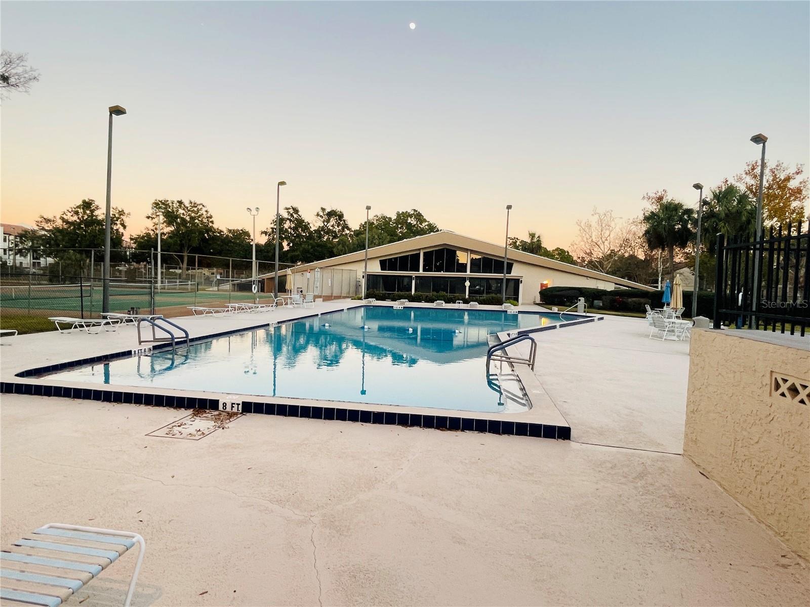 Image 18 of 22 For 3124 Semoran Boulevard 206