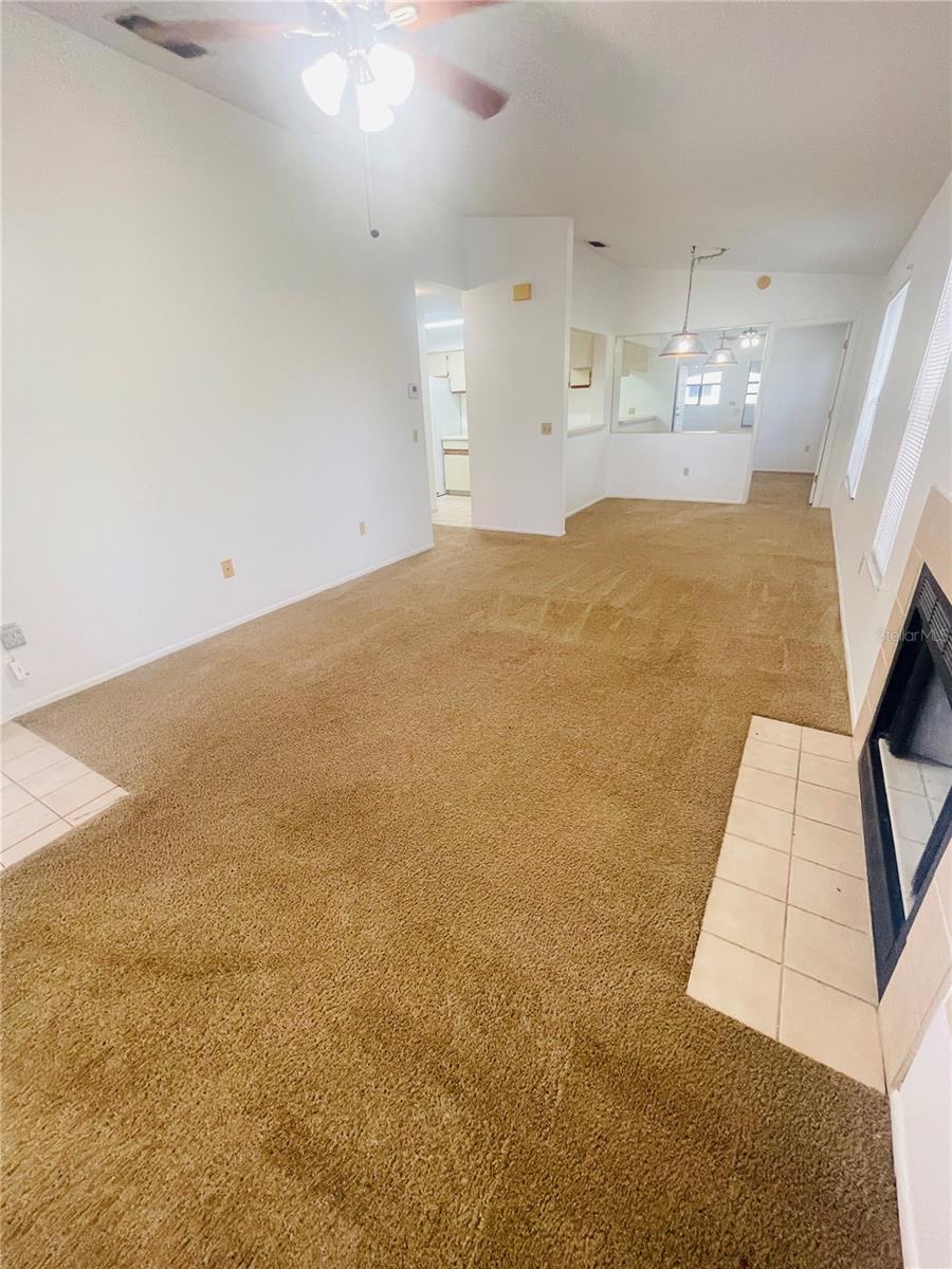 Image 7 of 22 For 3124 Semoran Boulevard 206