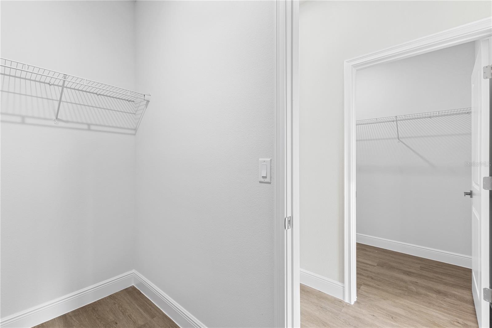 Image 21 of 36 For 15684 23rd Court Road