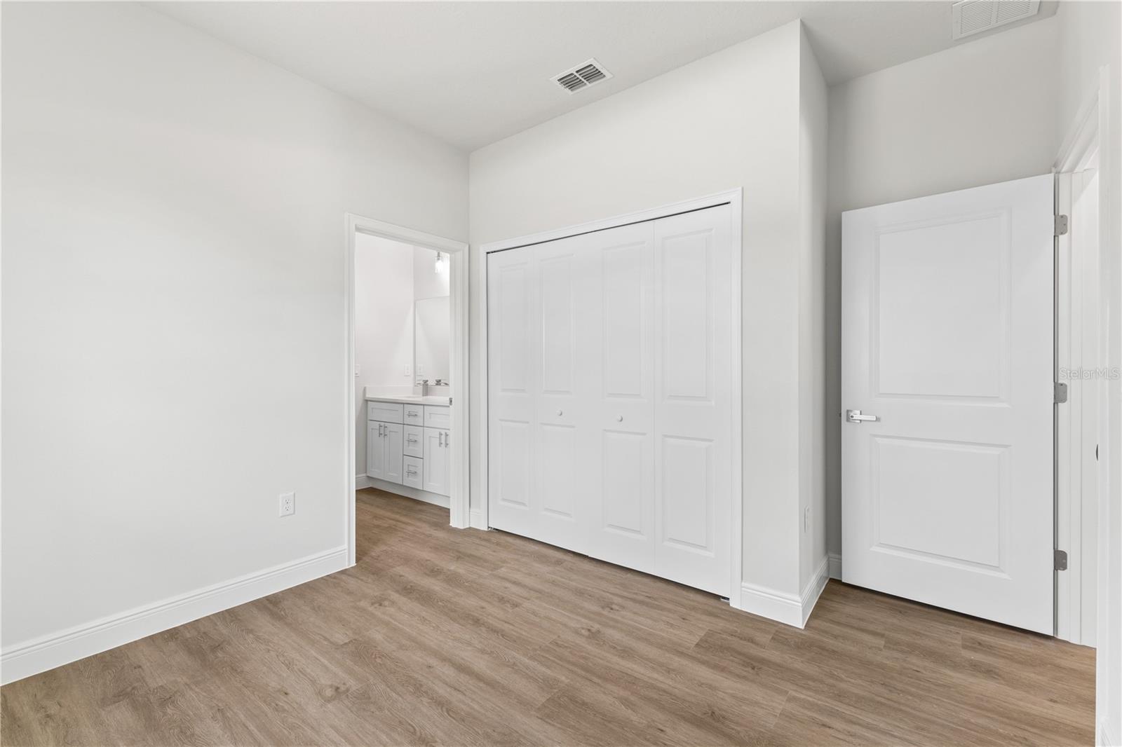 Image 32 of 36 For 15684 23rd Court Road