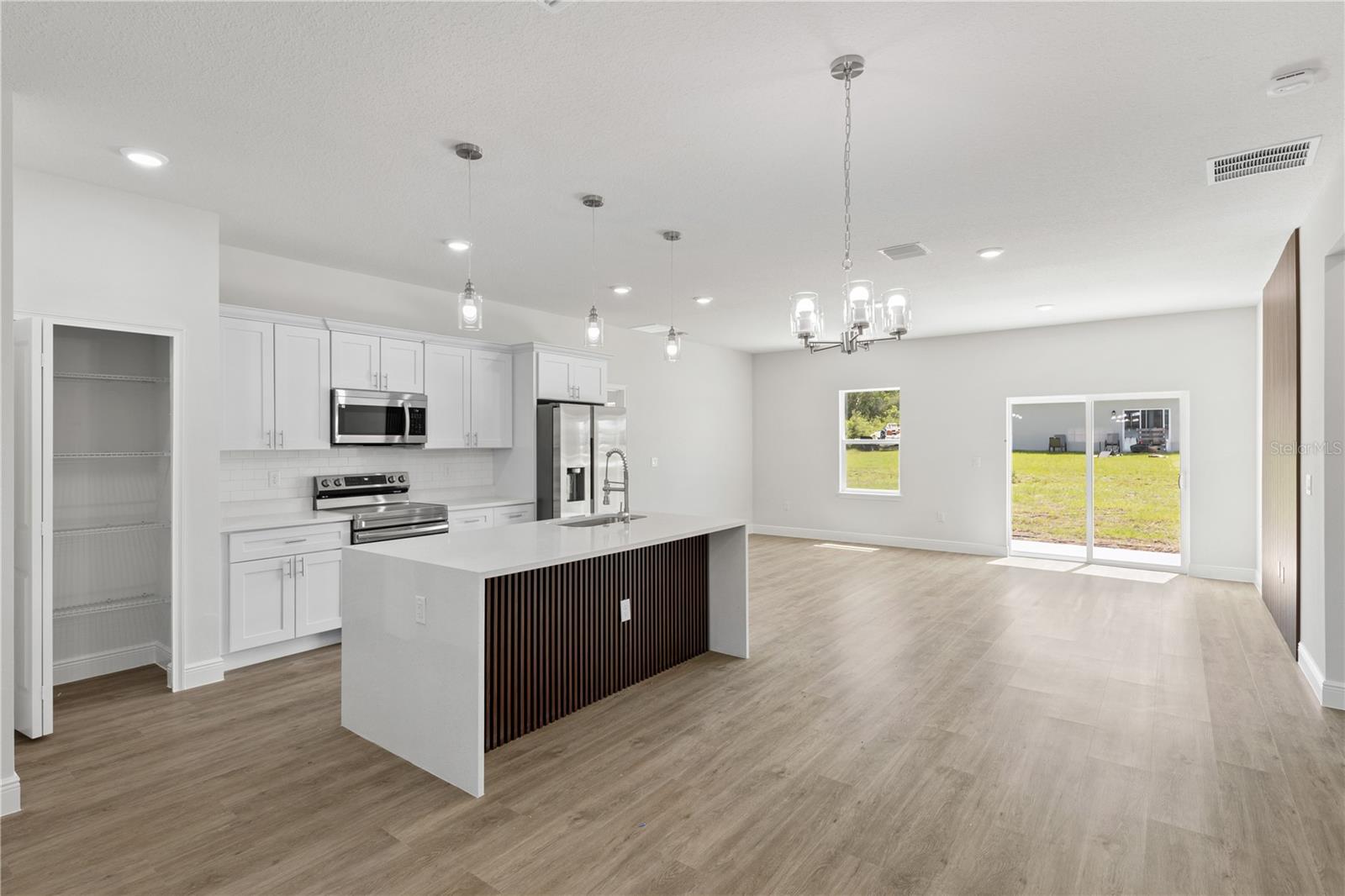 Image 8 of 36 For 15684 23rd Court Road