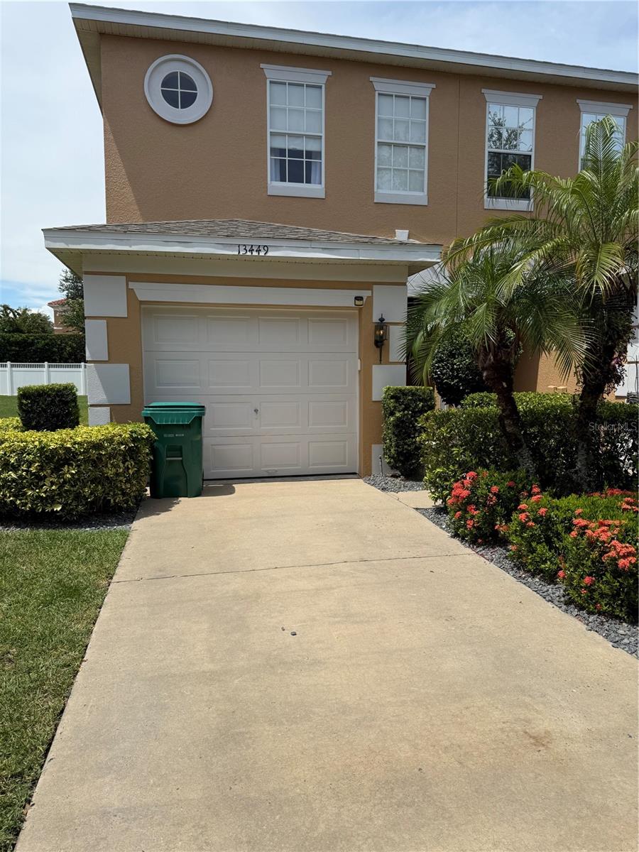 Image 2 of 20 For 13449 Daniels Landing Cir Circle
