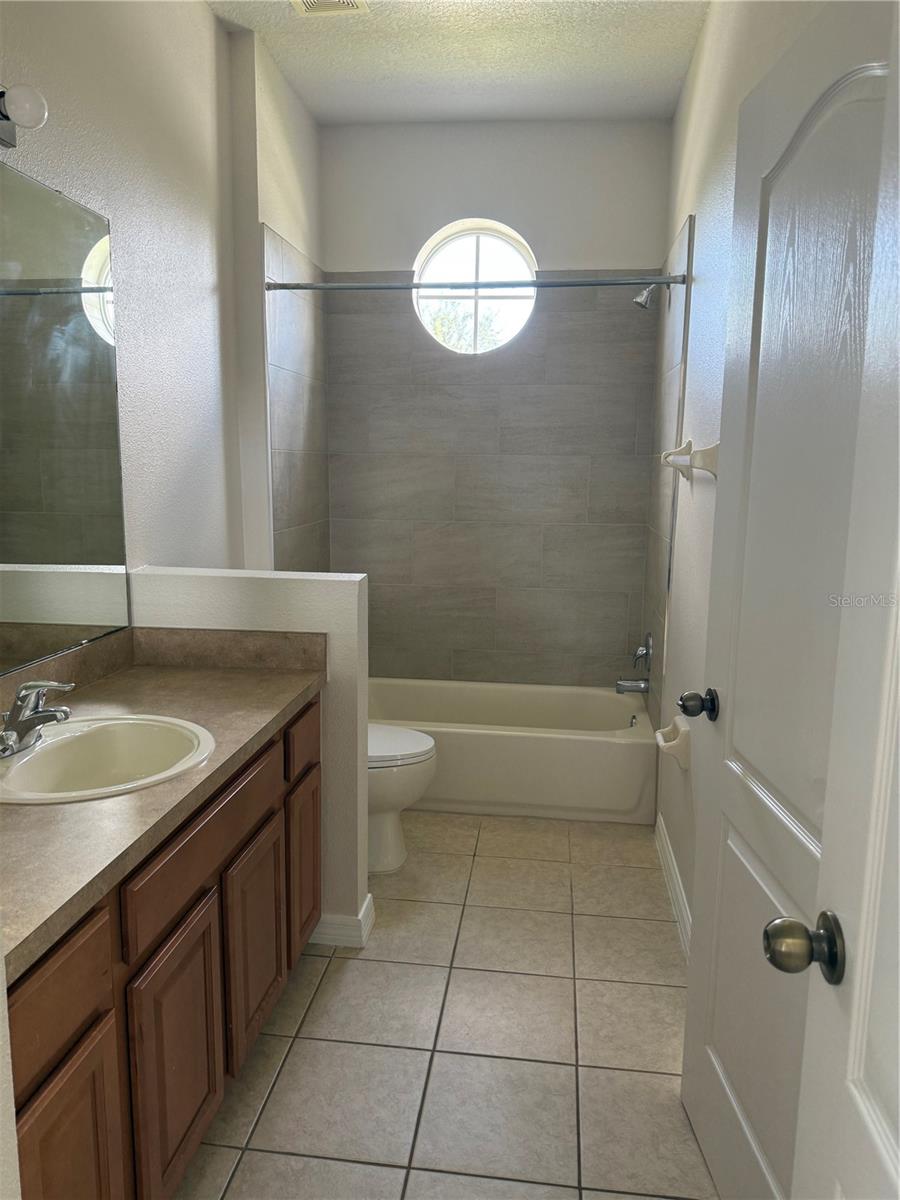 Image 28 of 36 For 13449 Daniels Landing Cir Circle