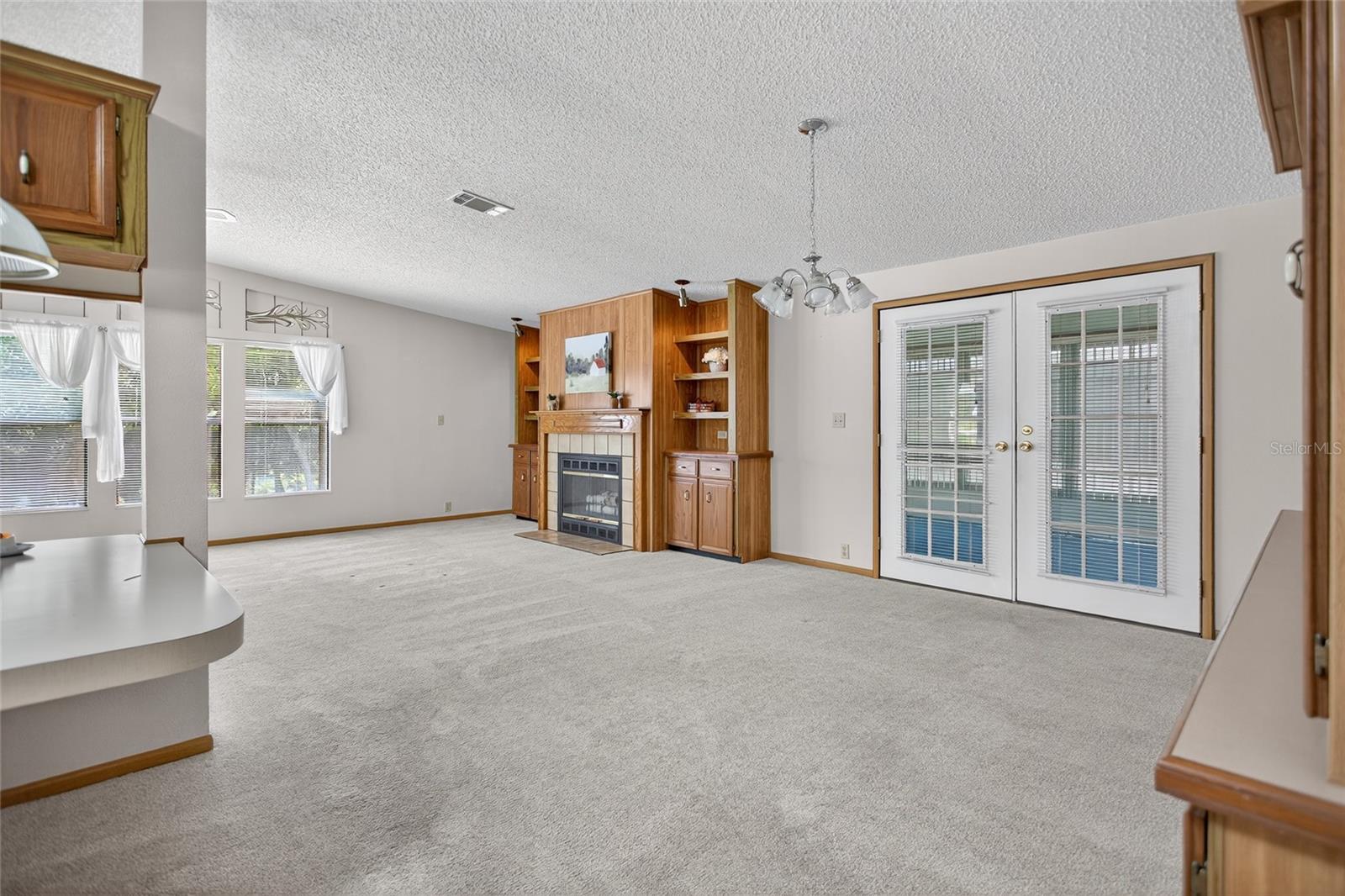 Image 6 of 29 For 4055 Cohen Drive 748