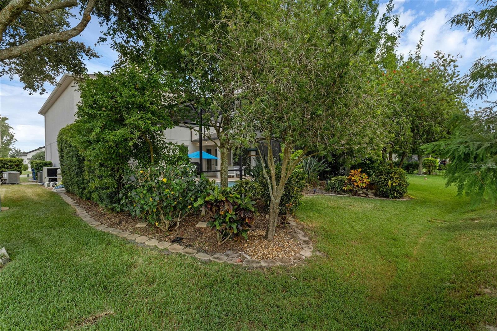 Image 44 of 60 For 1133 White Water Bay Drive
