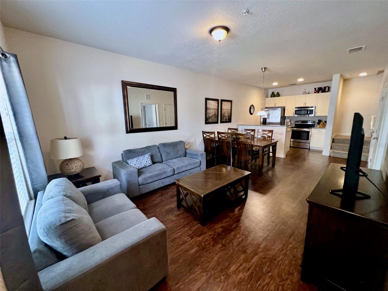 Image 4 of 14 For 2901 Edenshire Way 103
