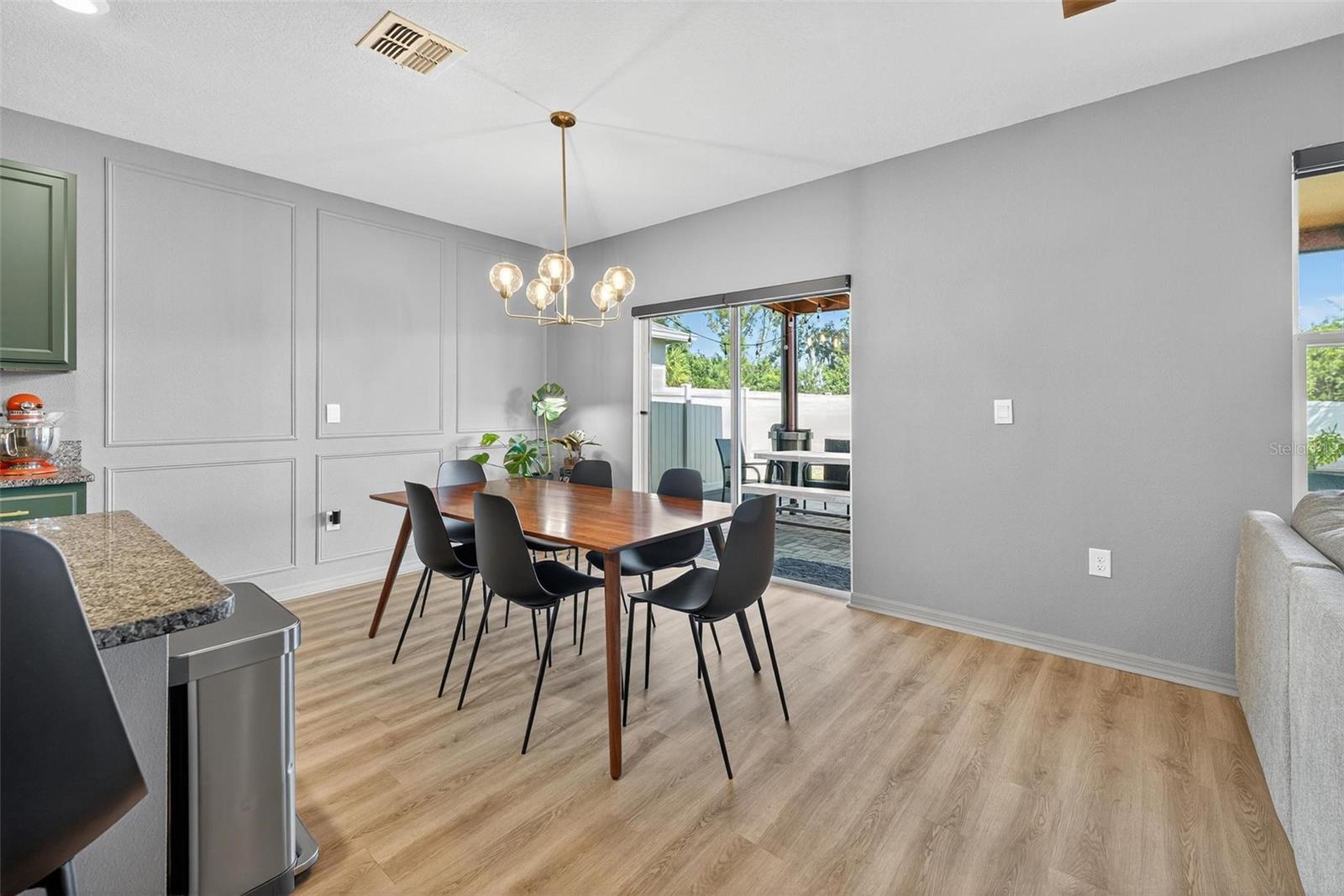 Image 6 of 46 For 3322 Eastgrove Terrace