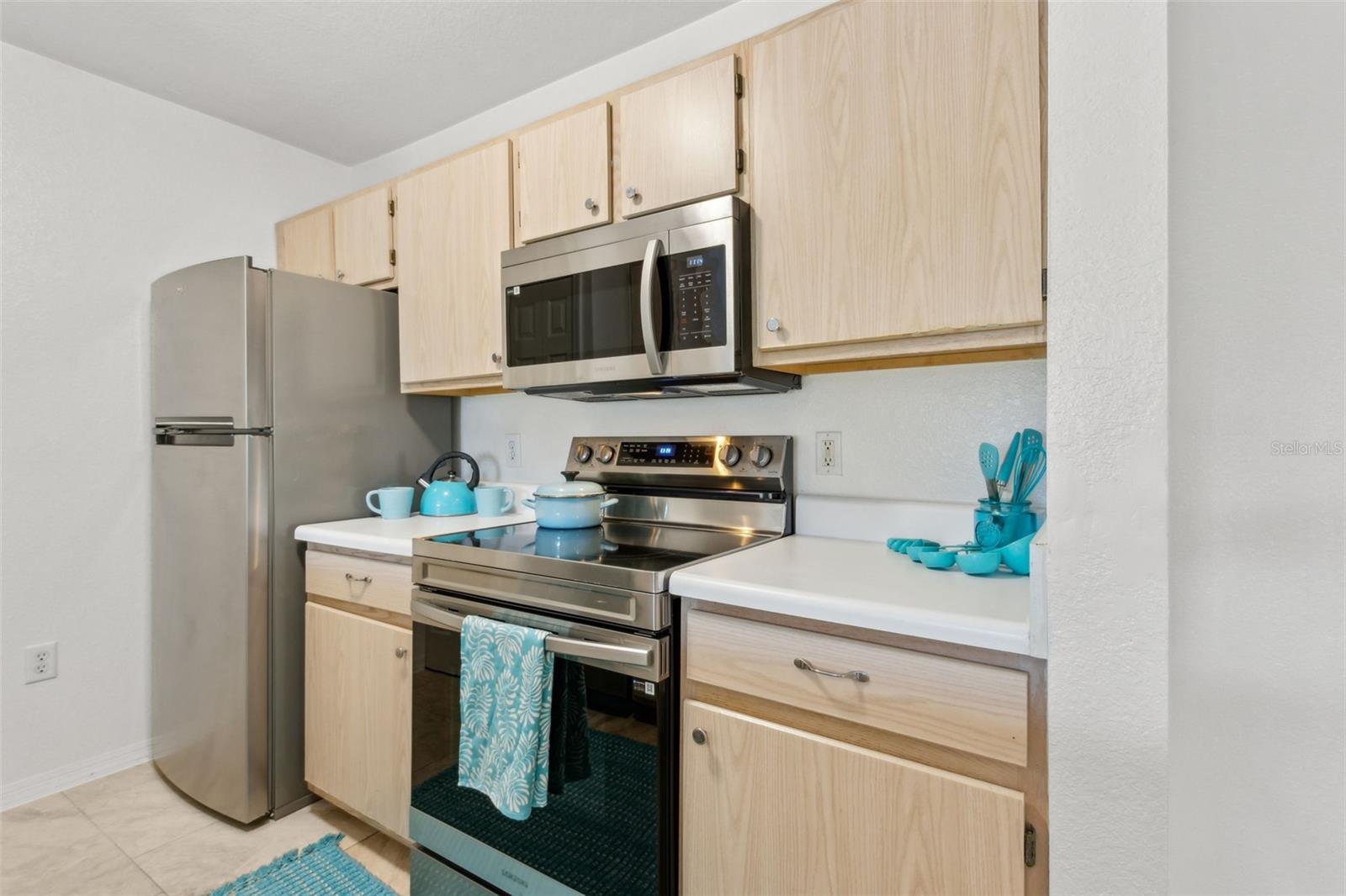 Image 10 of 50 For 5459 Vineland Road 4111