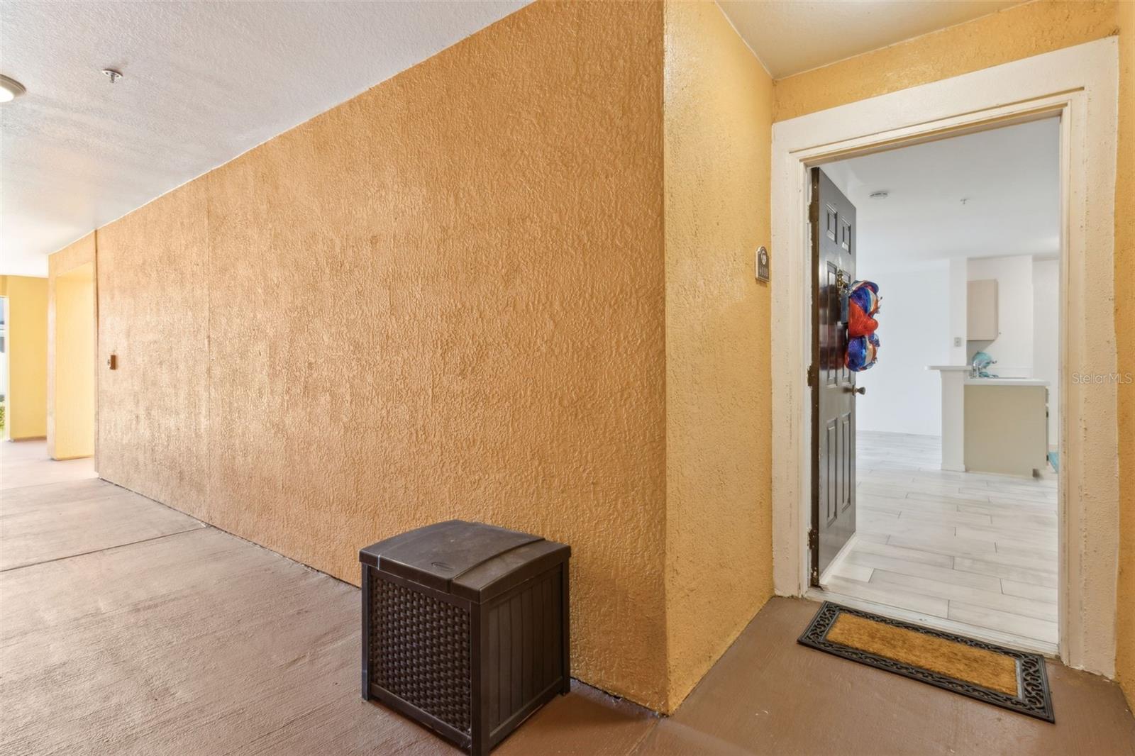 Image 6 of 50 For 5459 Vineland Road 4111