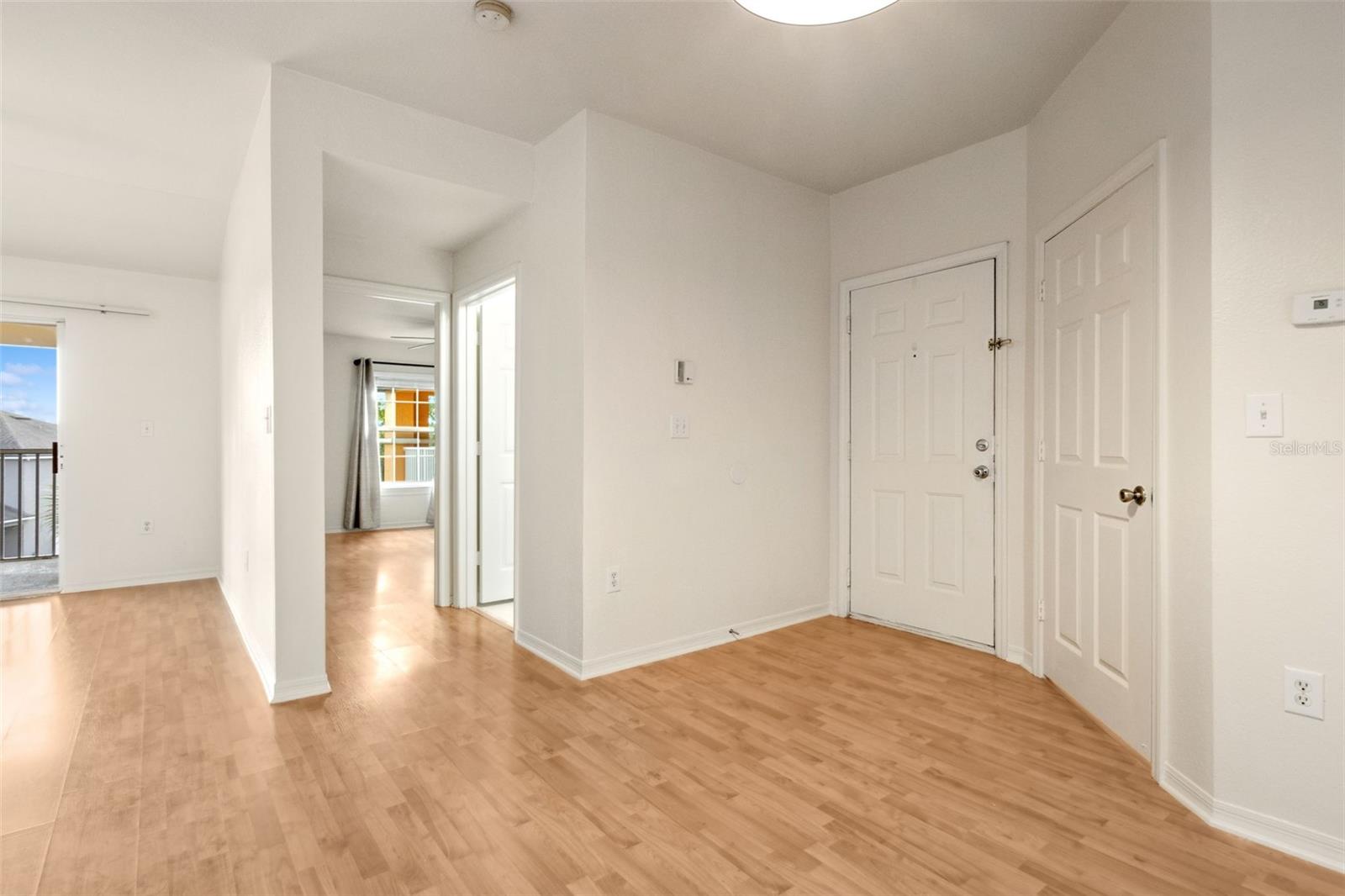 Image 22 of 53 For 5459 Vineland Road 4312