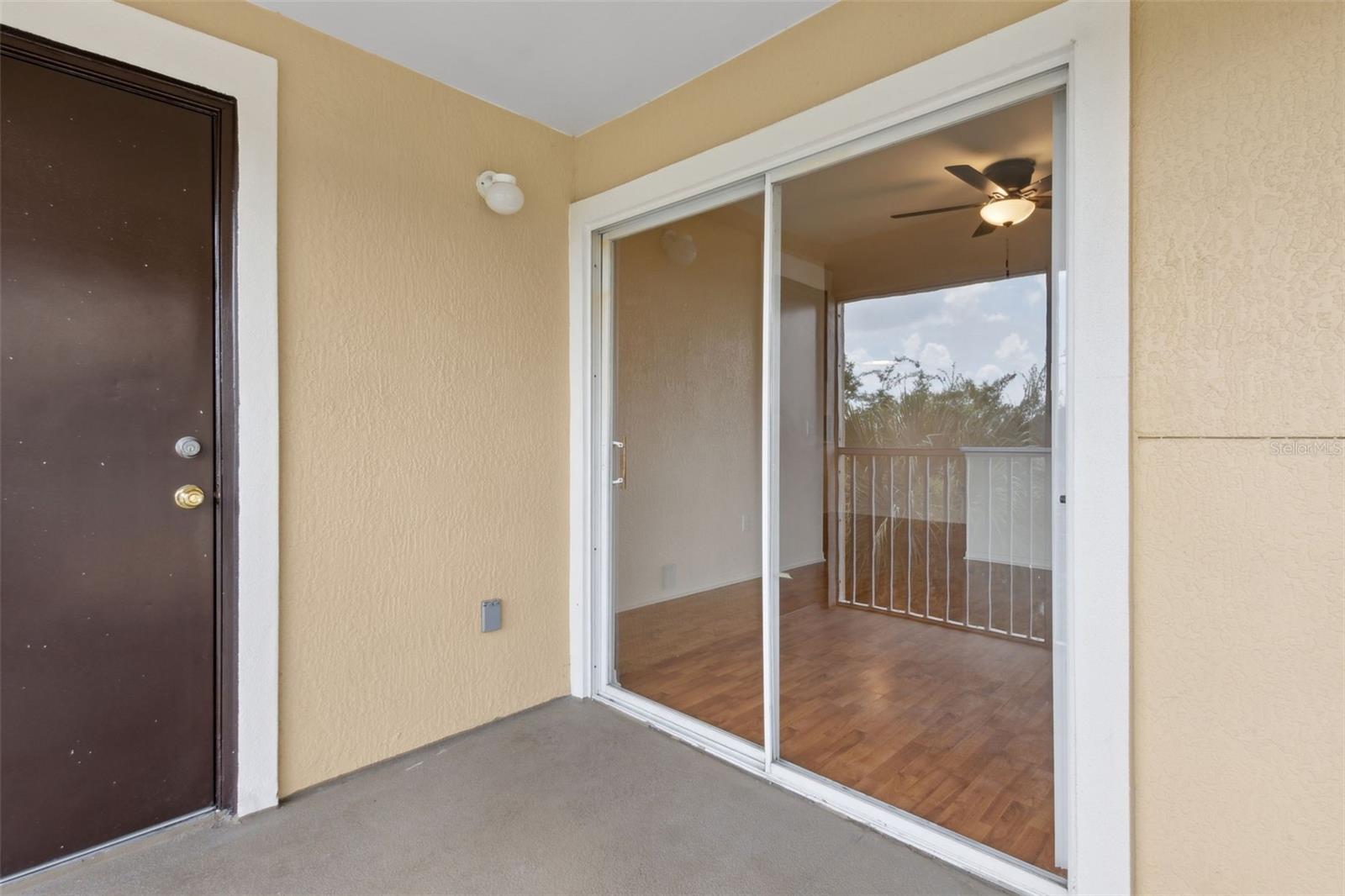 Image 27 of 53 For 5459 Vineland Road 4312