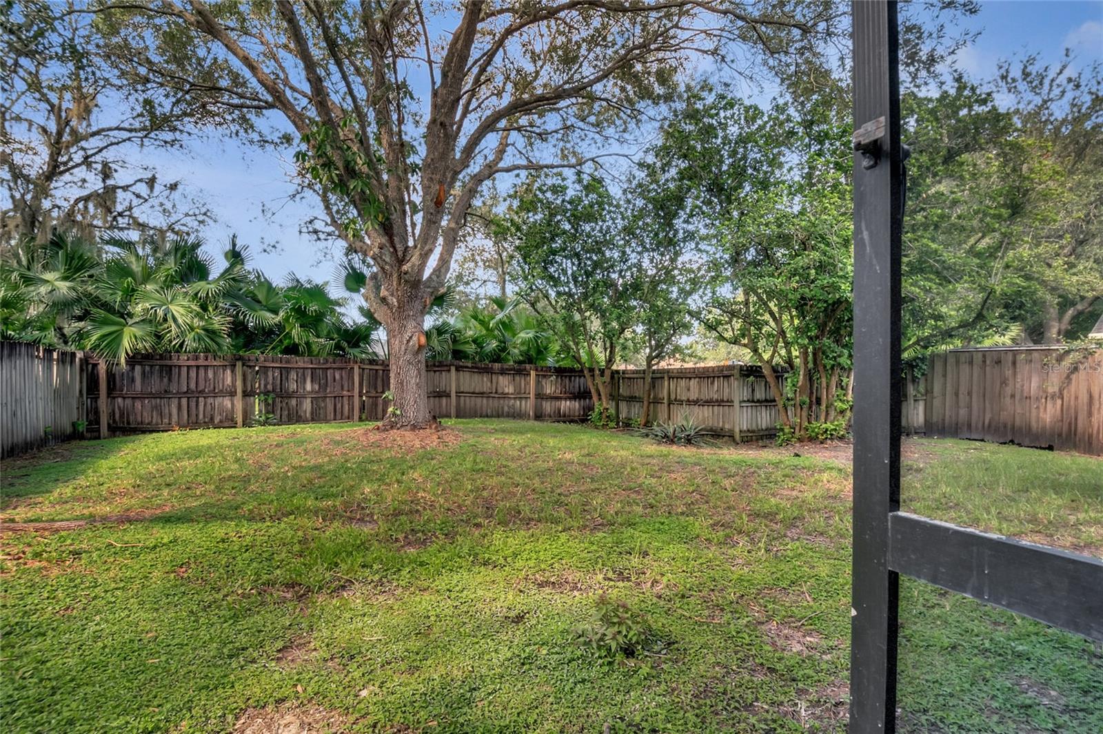 Image 28 of 33 For 13543 Emeraldview Drive