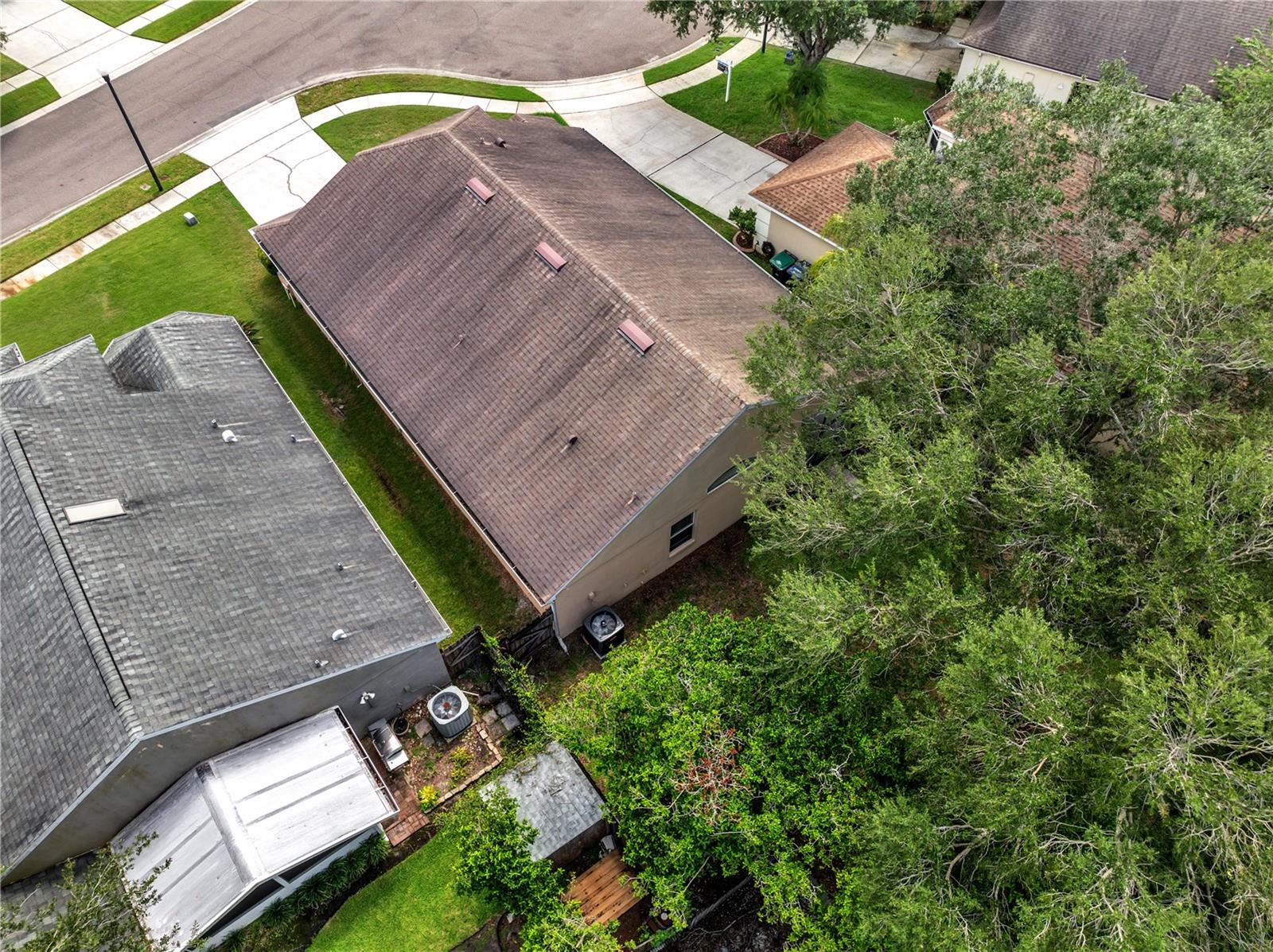 Image 31 of 33 For 13543 Emeraldview Drive