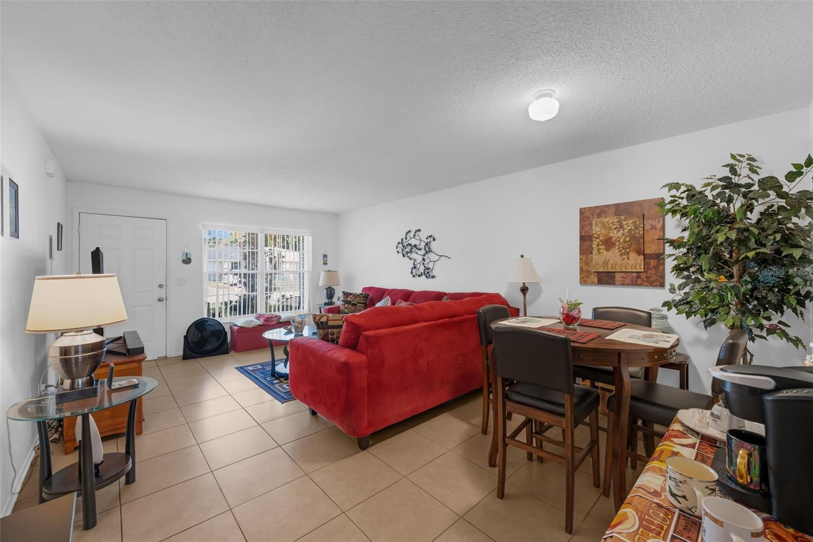 Image 16 of 35 For 8137 And 8139 Parrot Drive
