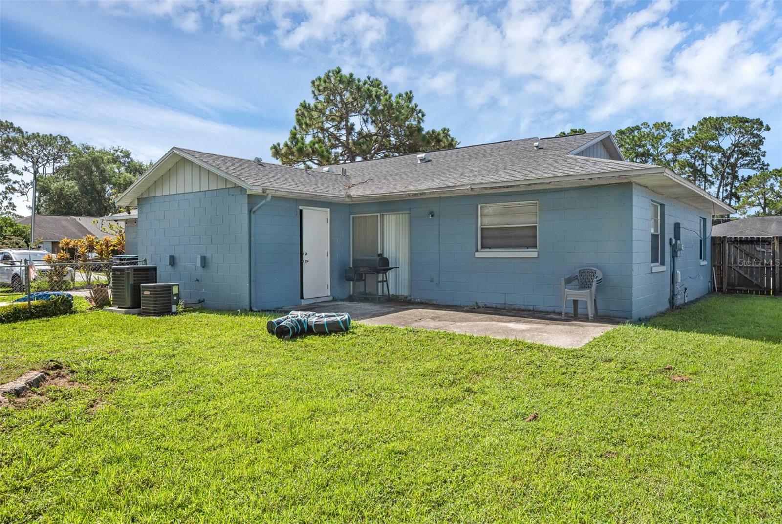 Image 33 of 35 For 8137 And 8139 Parrot Drive
