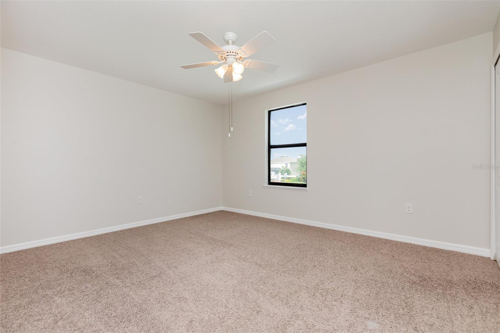 Image 14 of 24 For 4668 Lindever Lane