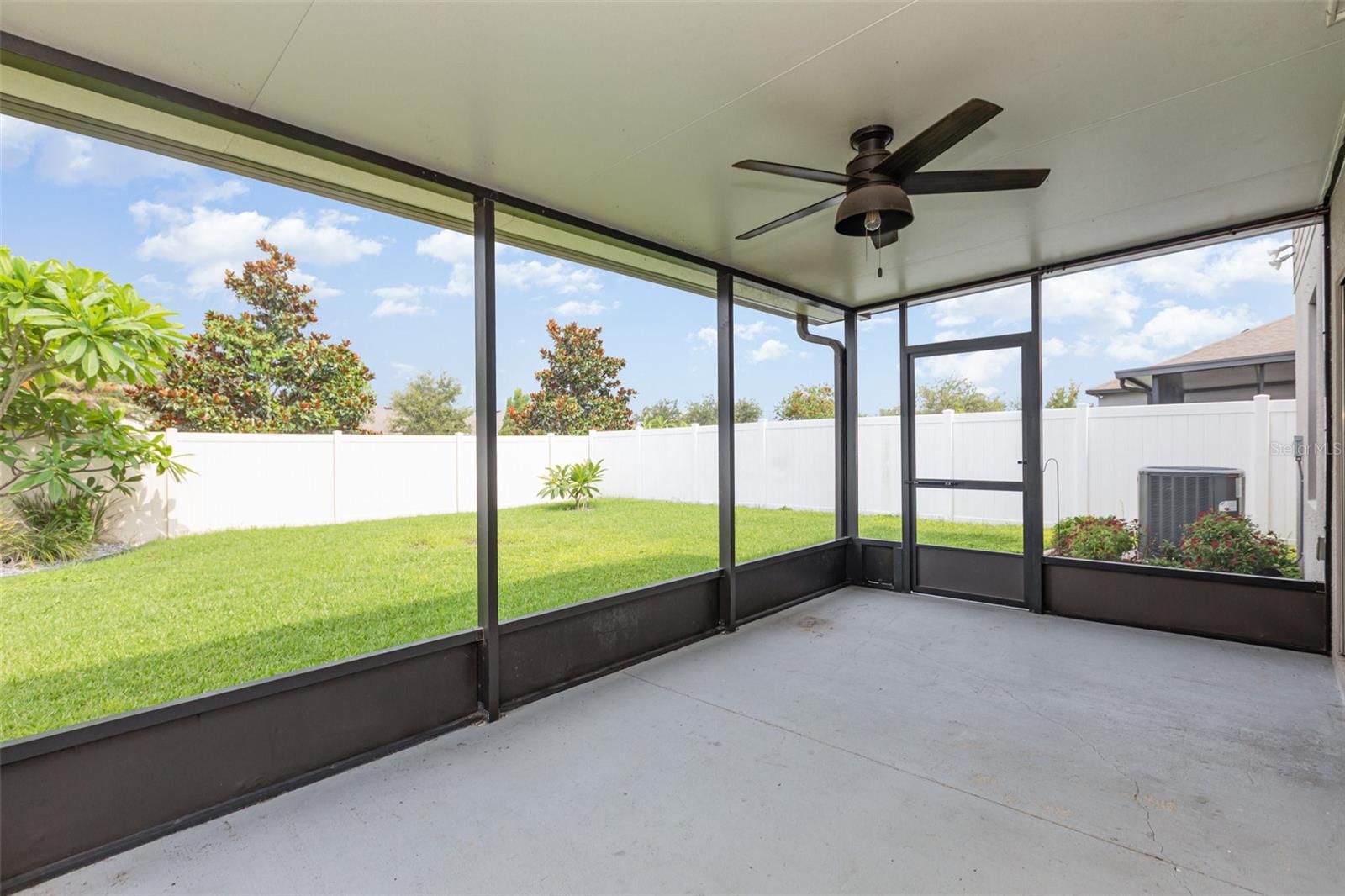 Image 21 of 24 For 4668 Lindever Lane