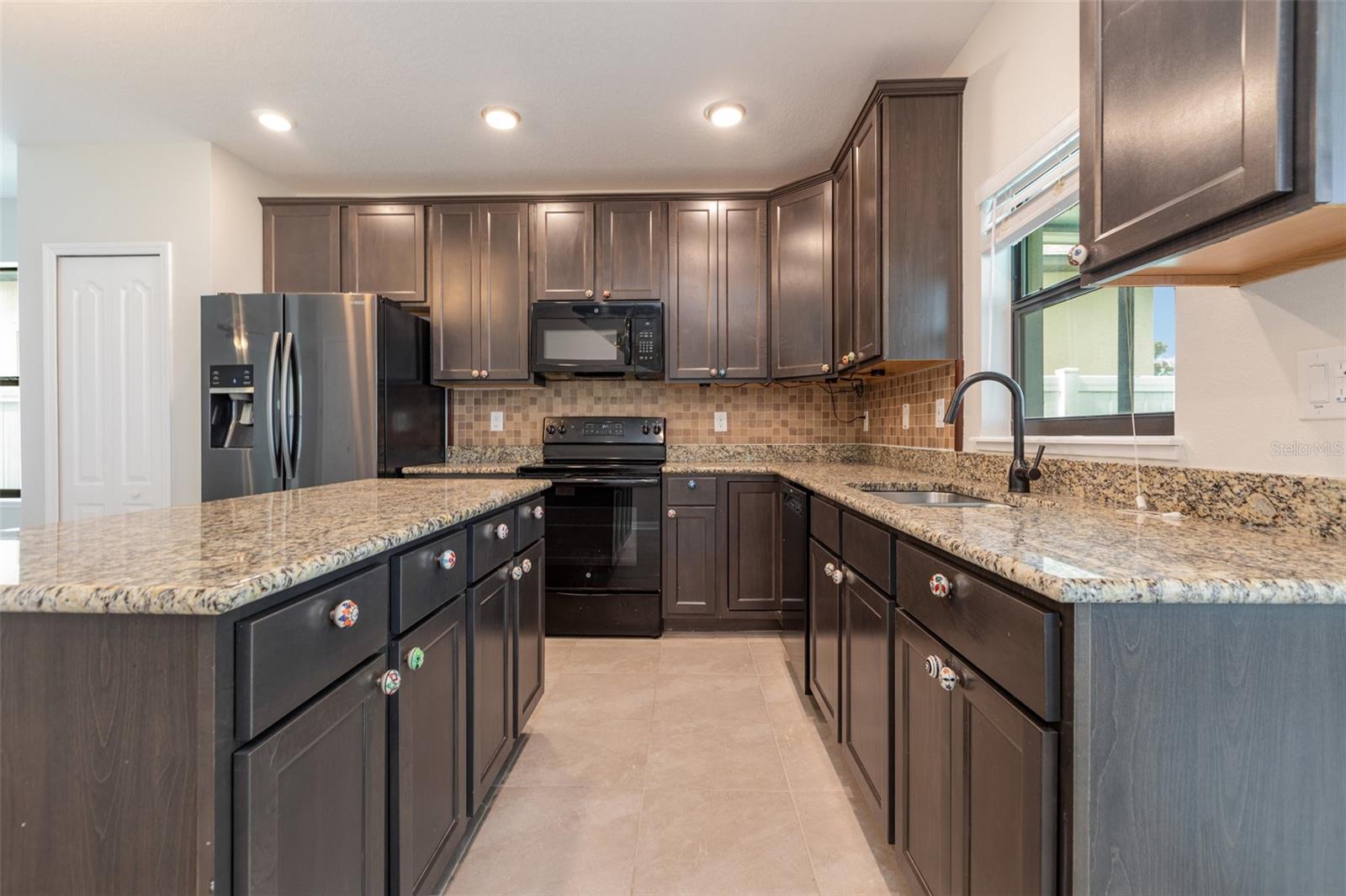 Image 8 of 24 For 4668 Lindever Lane