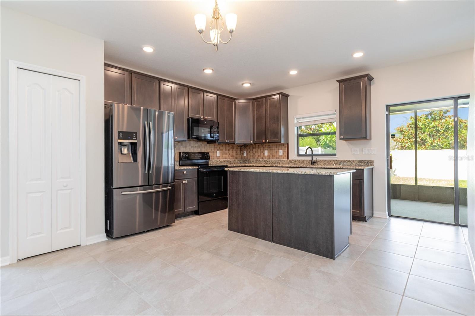 Image 9 of 24 For 4668 Lindever Lane