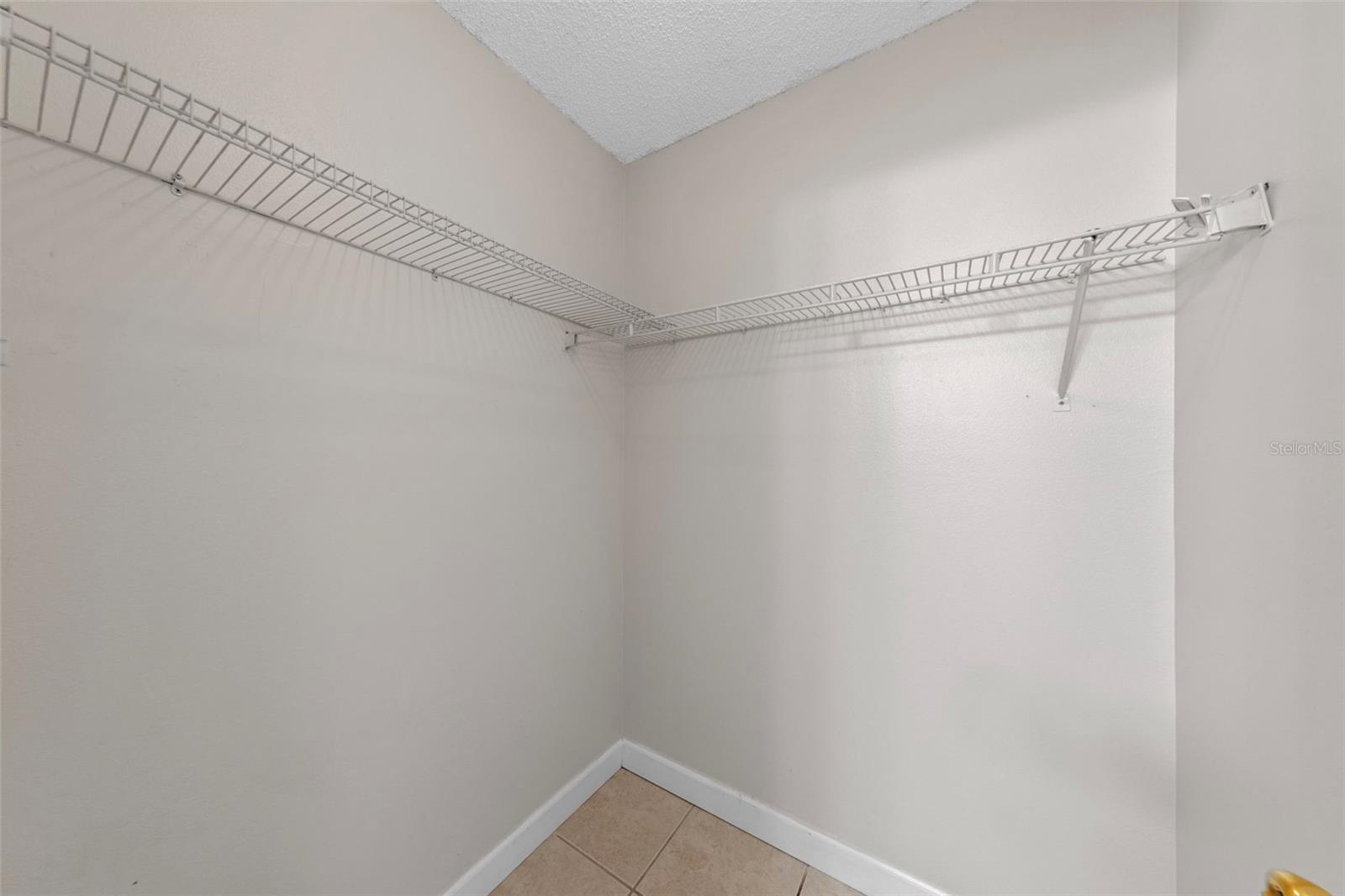 Image 18 of 40 For 49 Silver Park Circle