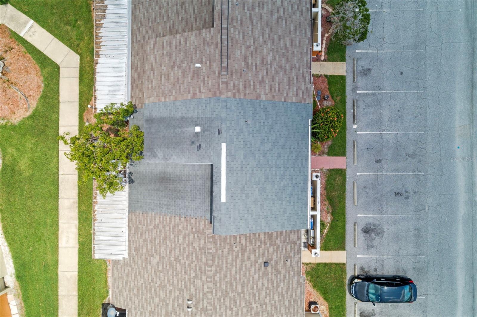 Image 25 of 40 For 49 Silver Park Circle