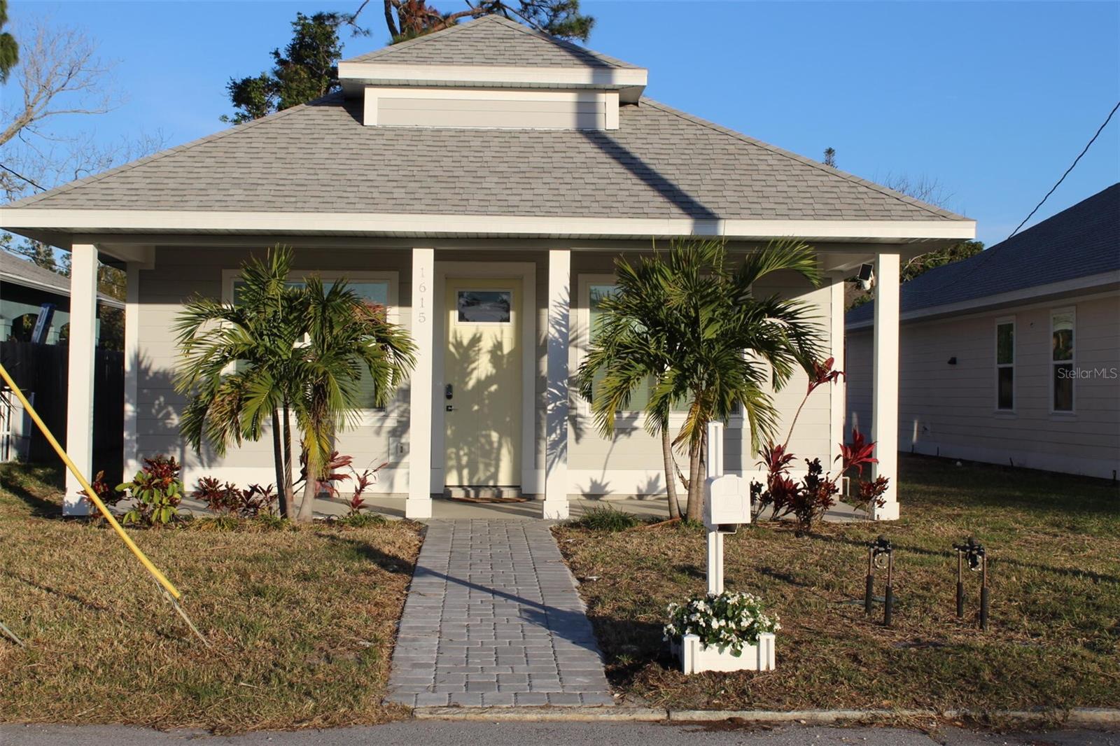 Details for 1615 17th Street W, BRADENTON, FL 34205