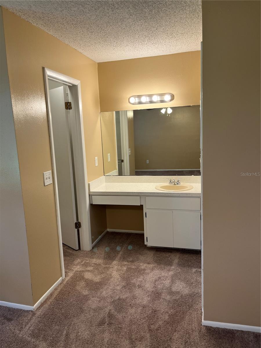 Image 13 of 20 For 11747 Whitewing Court