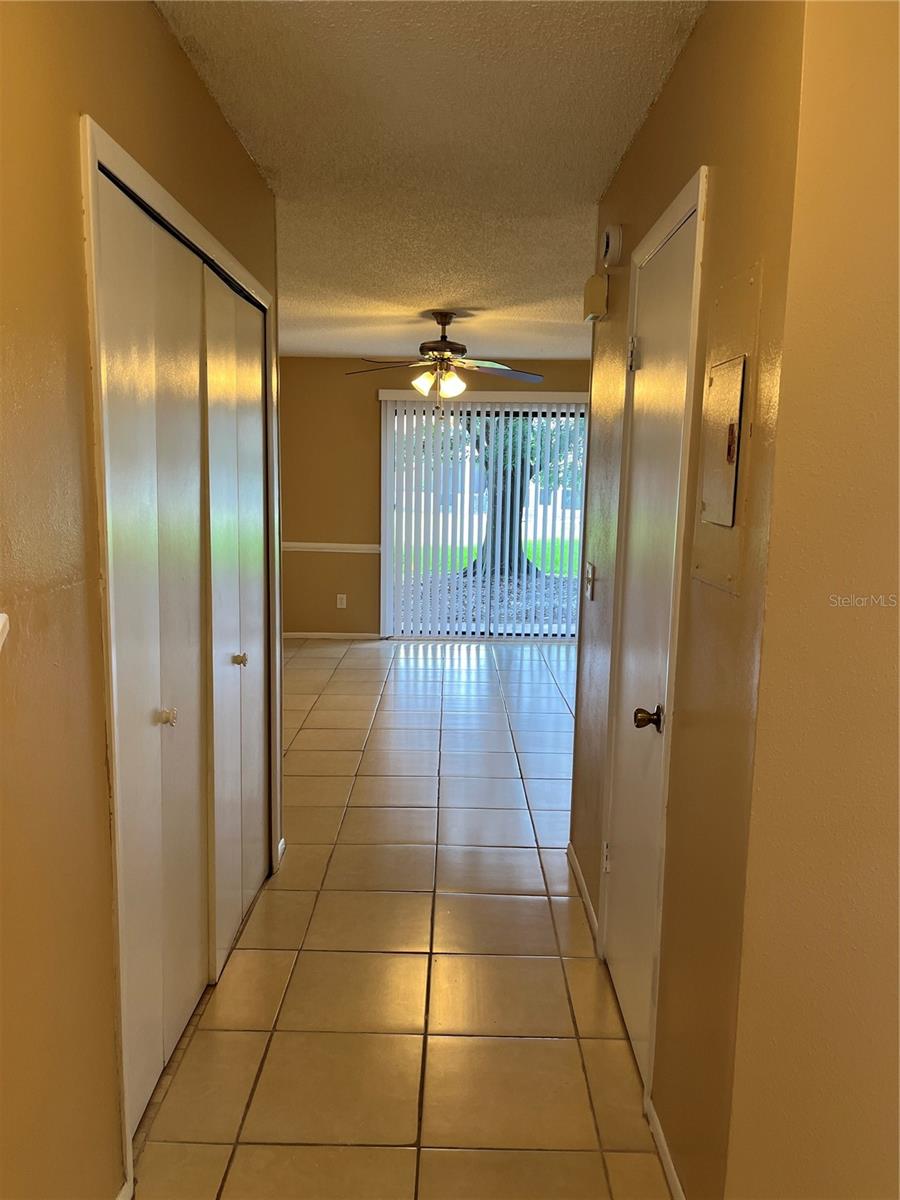 Image 8 of 20 For 11747 Whitewing Court