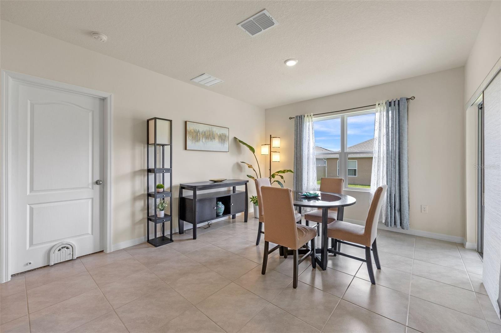 Image 16 of 63 For 5362 Douglas Fir Drive