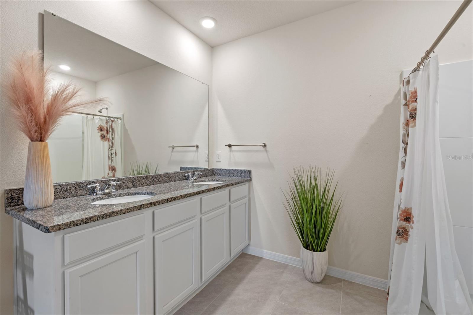 Image 23 of 63 For 5362 Douglas Fir Drive