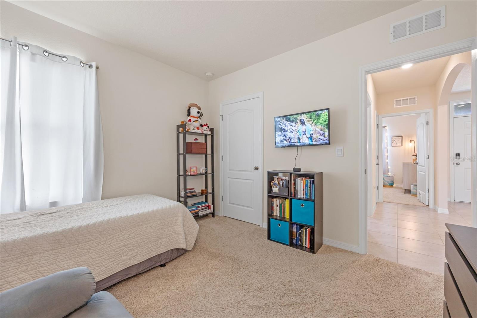 Image 33 of 63 For 5362 Douglas Fir Drive