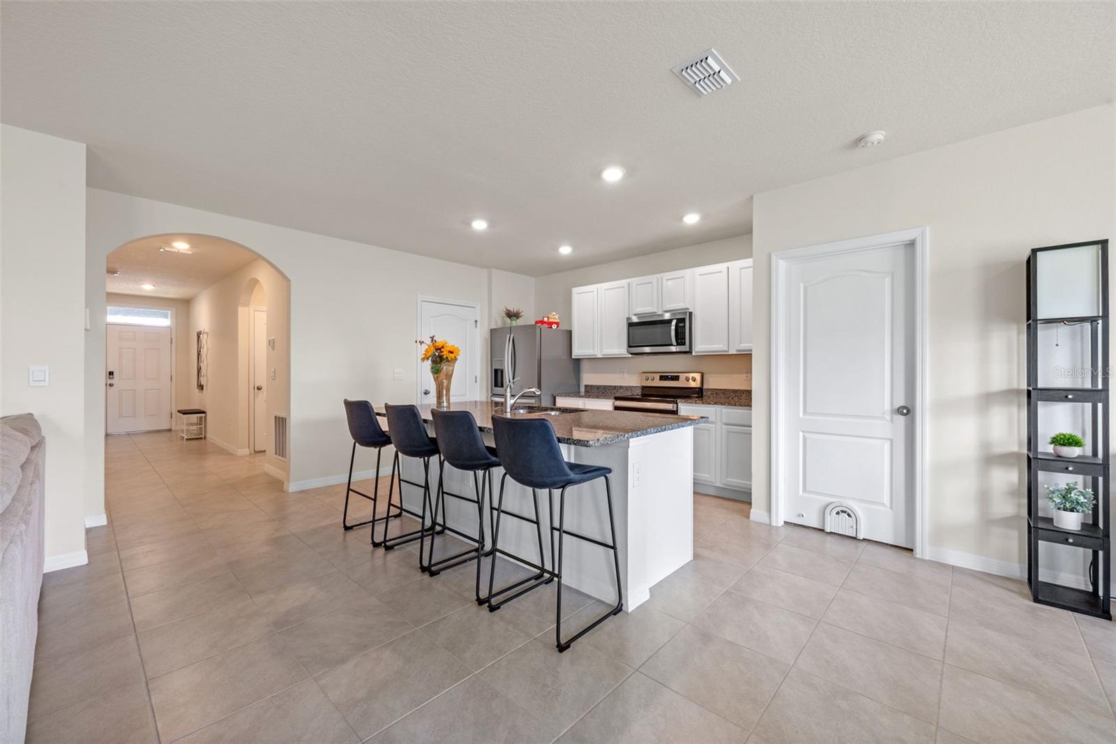 Image 5 of 63 For 5362 Douglas Fir Drive