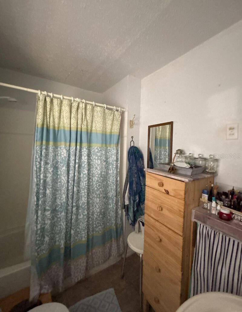 Image 11 of 18 For 6811 Willow Avenue