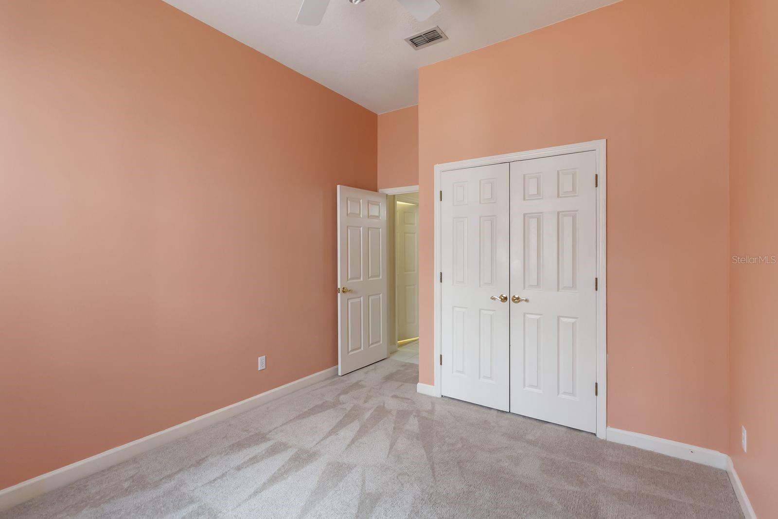 Listing photo id 25 for 14319 Tambourine Dr