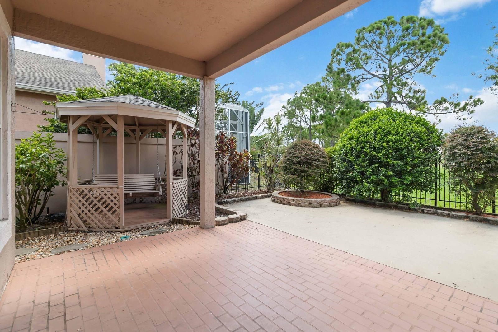 Listing photo id 28 for 14319 Tambourine Dr
